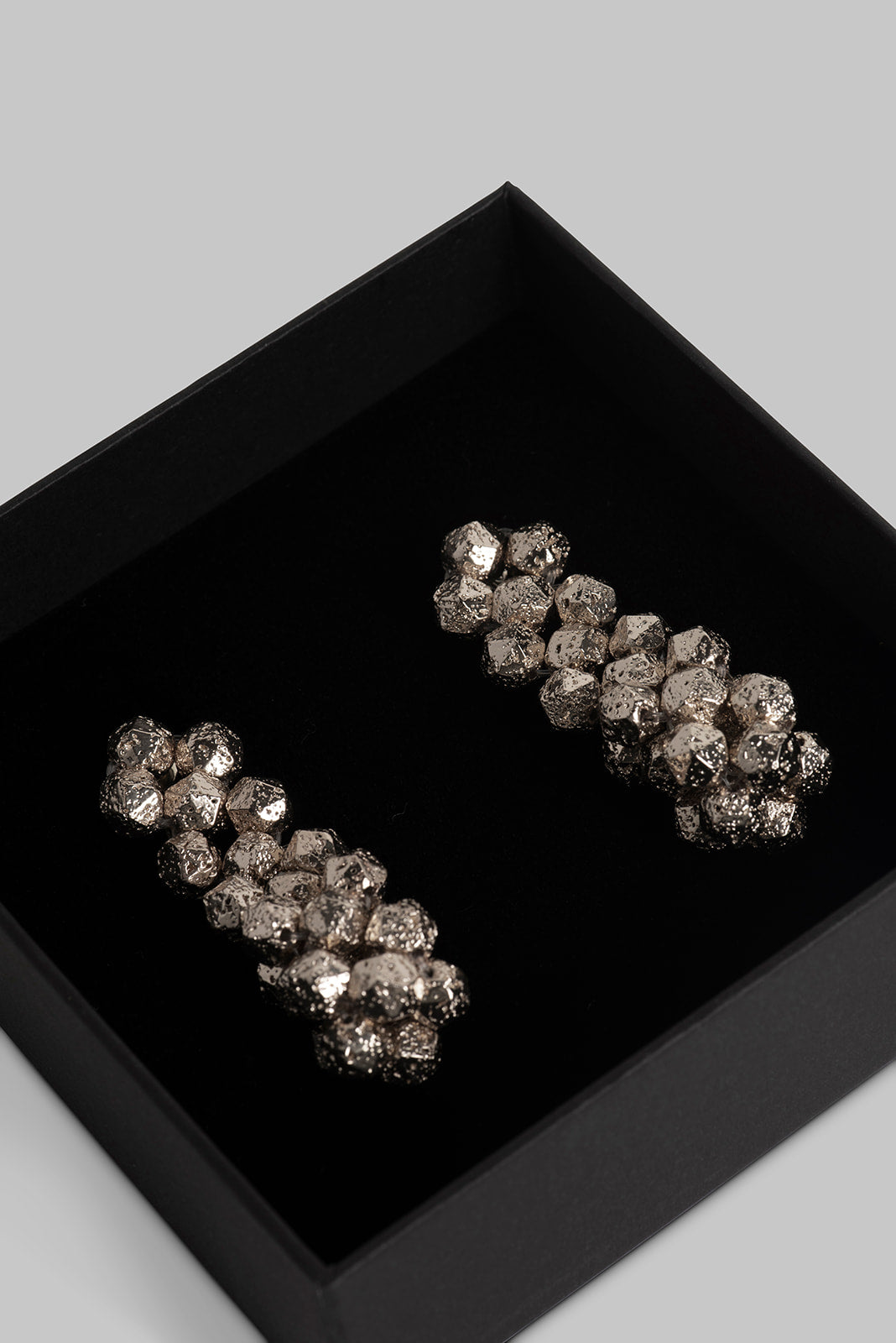 Jiri Earrings Rhodium